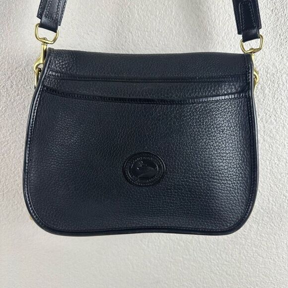 Vintage Dooney & Bourke Pebbled Leather Push Lock Shoulder Bag Classic Black - Picture 5 of 14